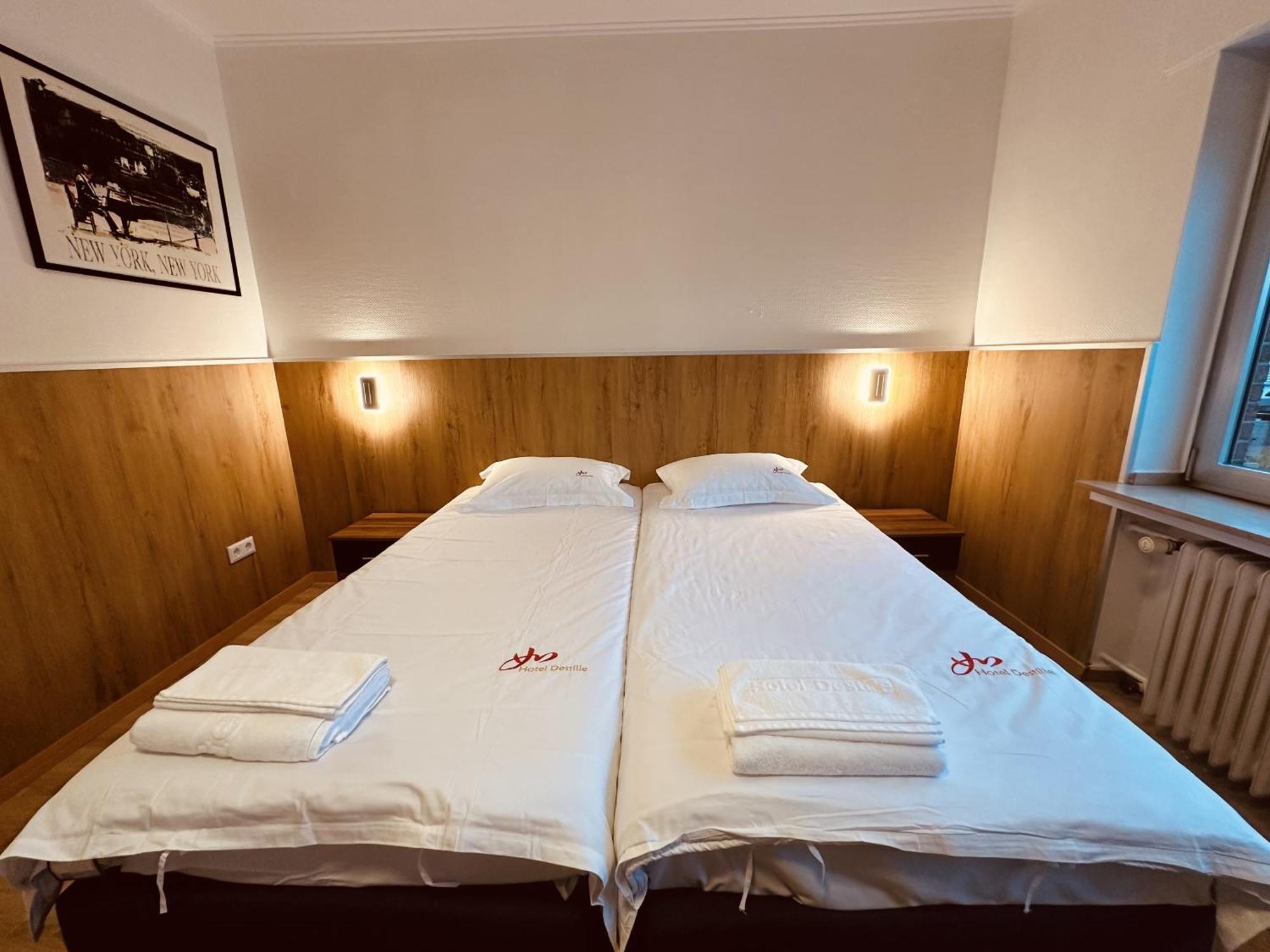 Hotel Destille Dormagen Habitación foto