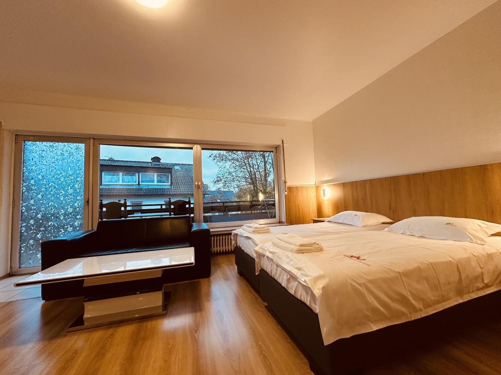 Hotel Destille Dormagen Habitación foto