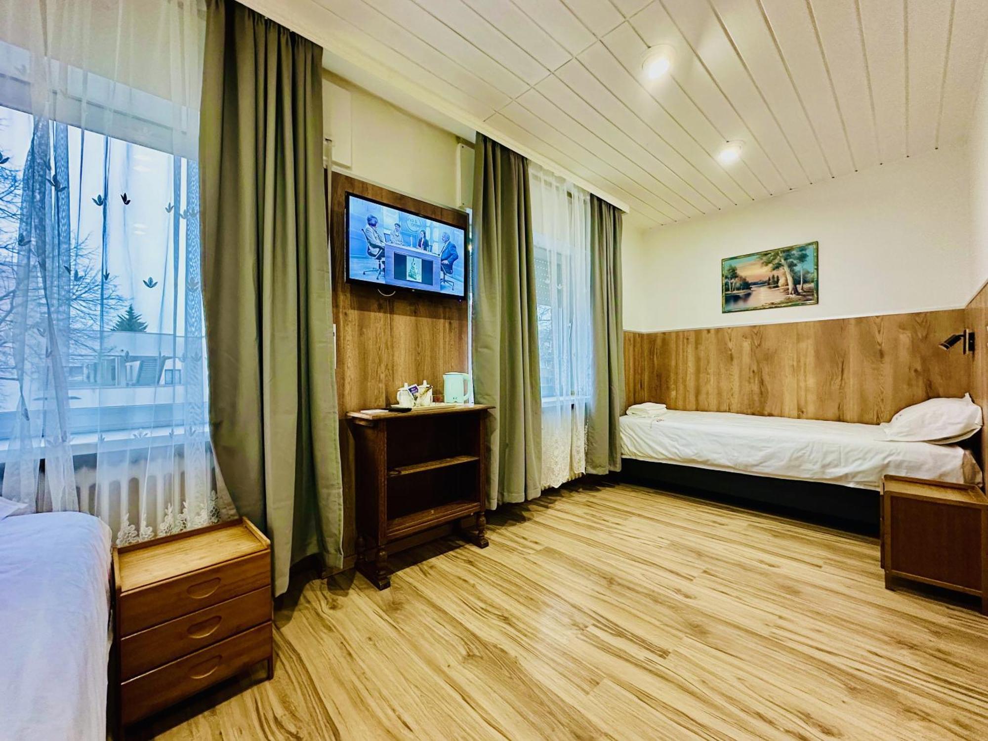 Hotel Destille Dormagen Habitación foto