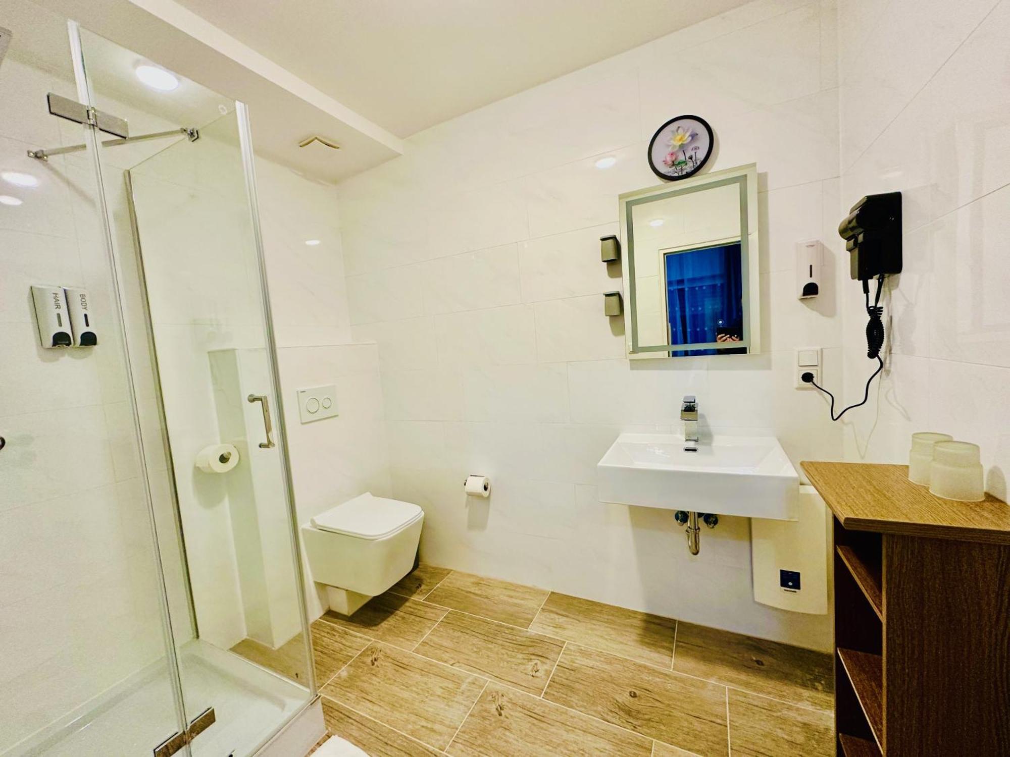 Hotel Destille Dormagen Habitación foto