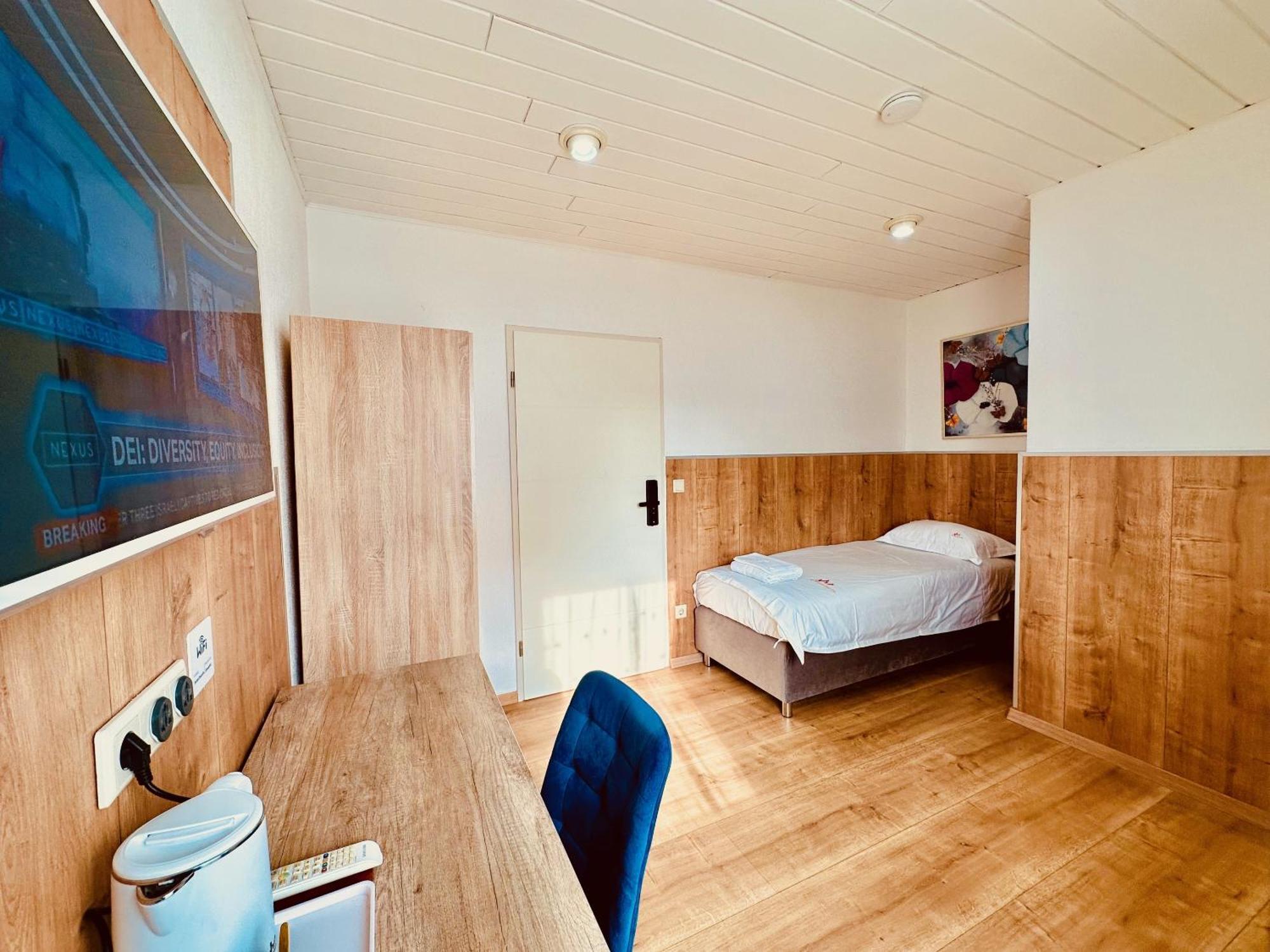 Hotel Destille Dormagen Habitación foto