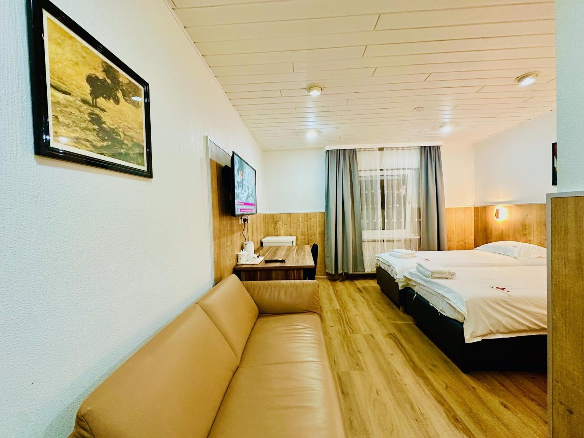 Hotel Destille Dormagen Habitación foto